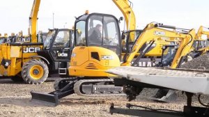 Мини-экскаватор JCB 8035 ZTS