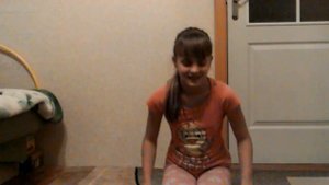 Как делать стойку на руках★