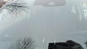 Geely Atlas Pro. Видеорегистратор в штатное место под зеркало. Полный обзор.