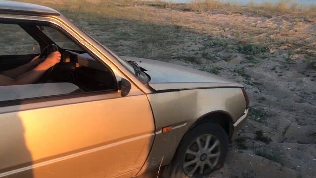 Где отдохнуть в Крыму? Кристальная вода, песочный пляж, мало людей. смотреть онлайн