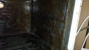 Как и чем можно очистить духовку от нагара