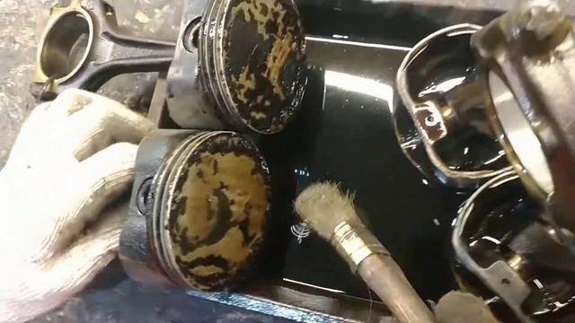 Эксперимент. Лайфхак. Как смыть нагар с поршней Димексидом. смотреть онлайн