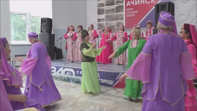 Сабантуй - народный татарский праздник. г.Ачинск. 29.07.23г. Автор видео Елена Цыганова.