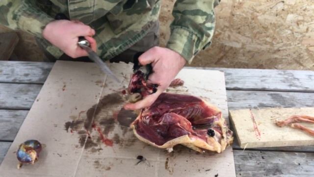 Ножи из 110х18. Небольшой обзор ножей в работе от Мастерской Волковых. смотреть онлайн