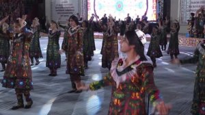 Сангали Мирзоев-омода ба чангам  Sangali Mirzoev-omoda ba jangam