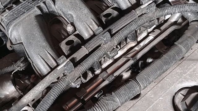 2010 Ford Taurus 3.5 Diagrama bujías y Injectores смотреть онлайн