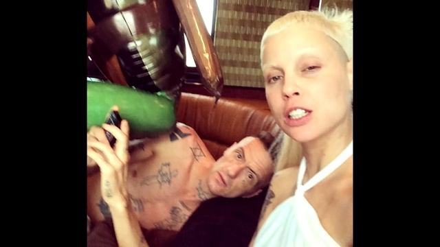 ВСЯ ПРАВДА О DIE ANTWOORD смотреть онлайн