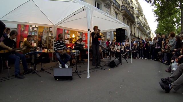 Город над вольной Невой / Rosa morena смотреть онлайн