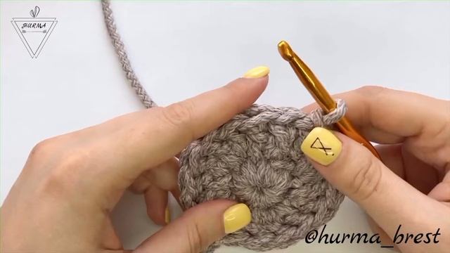 Вяжем кролика крючком/ Зайчик крючком