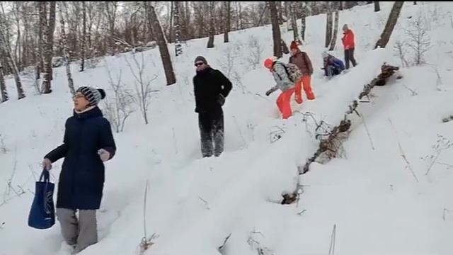 Поход по берегам реки Осётр смотреть онлайн
