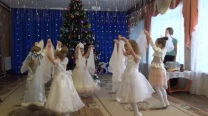 Танец снежинок, старшая группа №6