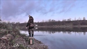 ОКА ПОД СЕРПУХОВЫМ, ЕСТЬ СУДАК!!!