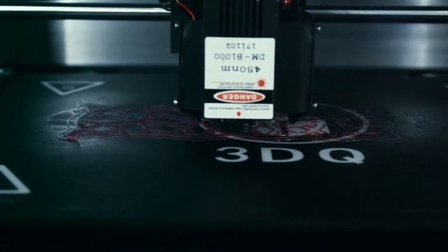Промо ролик 3D принтер + лазерный гравер 3DQ One V2 смотреть онлайн
