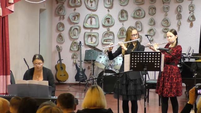 К.Ф.Э.Бах Кантабиле (фрагмент)Переложение для двух флейт и органа Переясловой Е.В. смотреть онлайн