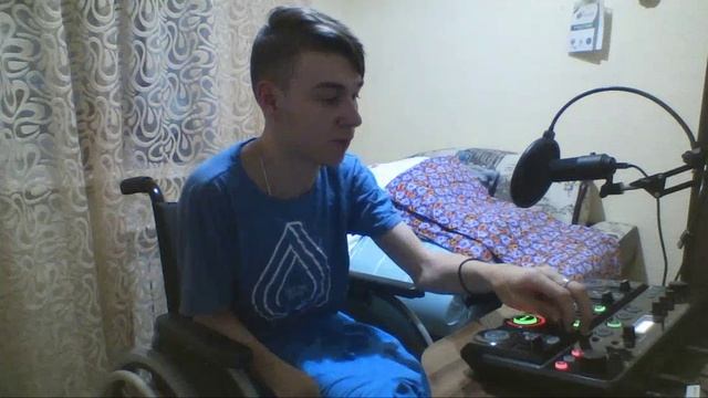 MrBogomol - Loop Station BOSS RC-505 — Immortal Steps Of Pitiful People (Official Music Video) смотреть онлайн