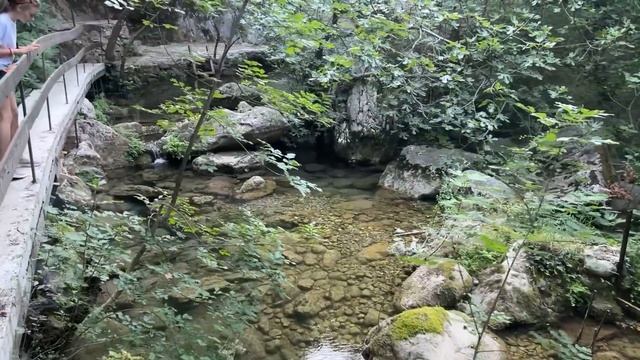 Вы будете в восторге от этого места в горах Черногории, но я больше никогда не поеду туда на машине смотреть онлайн