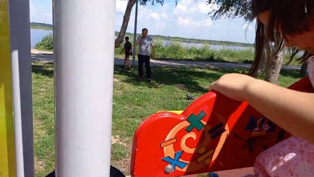 София на детской площадке в Нижнем Новгороде. смотреть онлайн