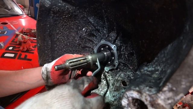 Как разобрать getrag 260 и поменять колокол. смотреть онлайн