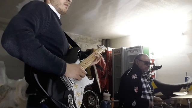 Seymour Duncan JB distorted tone on Fender Stratocaster смотреть онлайн