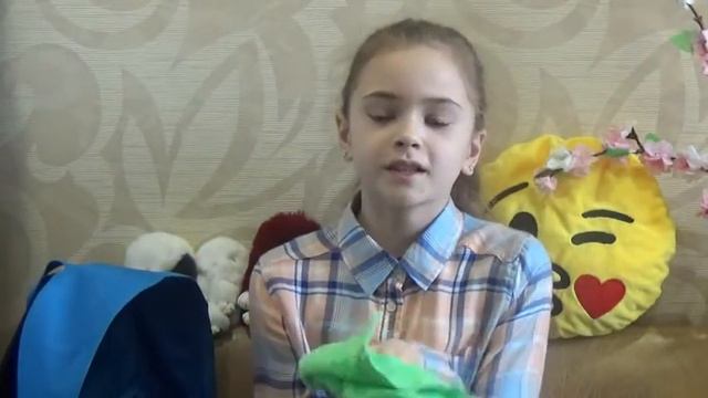 TAG: что в моем рюкзаке? | Булавы? | Скакалка!?! | смотреть онлайн