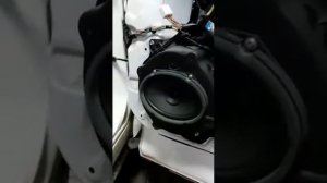 Замена штатной акустики в MAZDA CX-7 на DL Audio Gryphon Lite 165