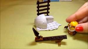 Миньон. Игрушка снежный миньон. Mega Bloks миньоны