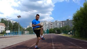Обучение футбольный фристайл. (Выпуск 3). Удиви своих друзей.