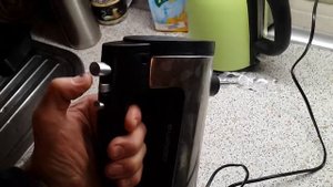 Миксер Polaris PHM 5015 Crystal. Работа, шумы, "отстрел" венчиков.