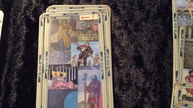 Универсальное прозрачное Таро смотреть онлайн