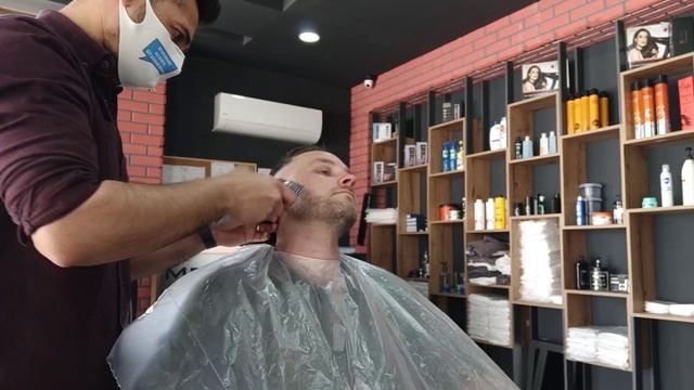 В ТУРЕЦКОЙ ПАРИКМАХЕРСКОЙ, СТРИЖКА В ТУРЦИИ В МЕРСИНЕ, БАРБЕР