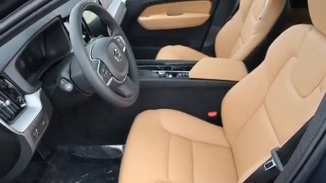 2020 Volvo XC60 T5 Momentum in Colorado Springs, CO 80905 смотреть онлайн