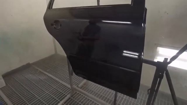 Нанесение лака hb body 698. Первый слой. смотреть онлайн