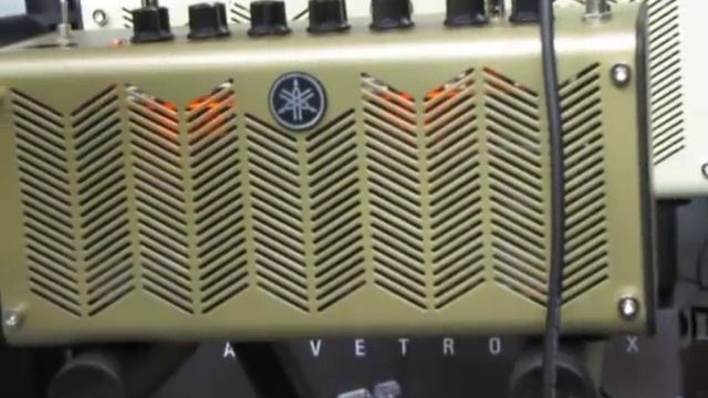 Guitar Amp Review : Yamaha THR5A acoustic guitar amplifier смотреть онлайн