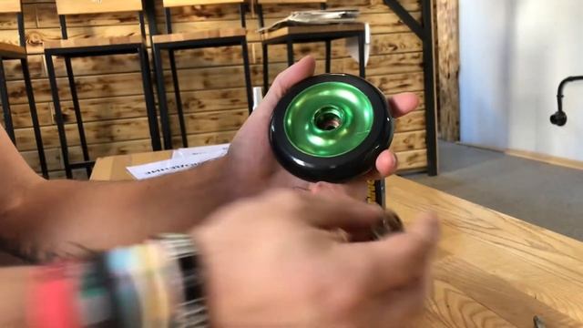 Что делать если выпадают подшипники из колеса смотреть онлайн