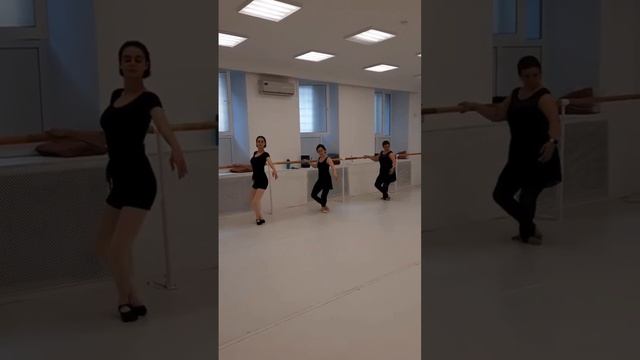 Прекрасный танец балет для взрослых и детей обучение в Москва ballet school moscow