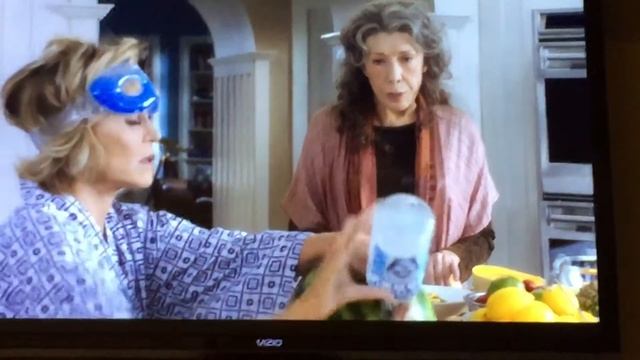 Grace and Frankie смотреть онлайн