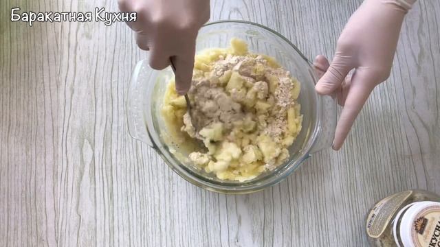 Прямо в СКОВОРОДКЕ СТАВИМ НА СТОЛ! Каждый берет сам  БОЛЬШУЮ ЛОЖКУ! За секунды съедается ?