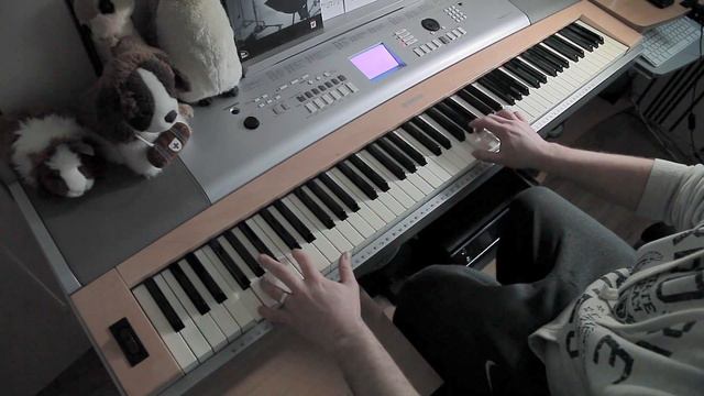 Silent Night piano blues - YAMAHA DGX-620 смотреть онлайн