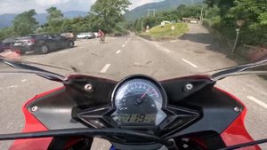 HONDA CBR 125 R TOP SPEED & ACCELERATION || FULL STOCK