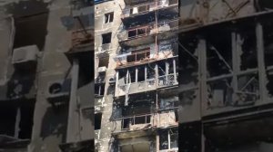 Горькая ирония: так выглядит улица Новороссийская в Мариуполе