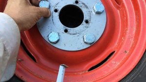Колеса R16 с трактора Т-25, Т-16 и с/х техники на мотоблок. Размеры переходного фланца.