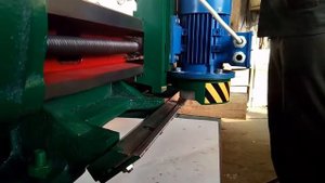 Станок заточной для строгальных ножей СР8-1.74М