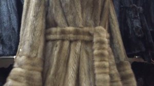 Чем отличается норковая шуба из цельных пластин и роспуск