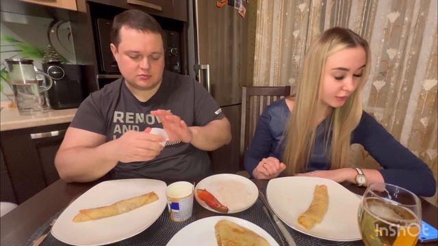 25.02 ❤️ #Мукбанг ?️ вкуснейшие блины ? с форелью ? и творожным сыром ?? перед ДР Кристины ??