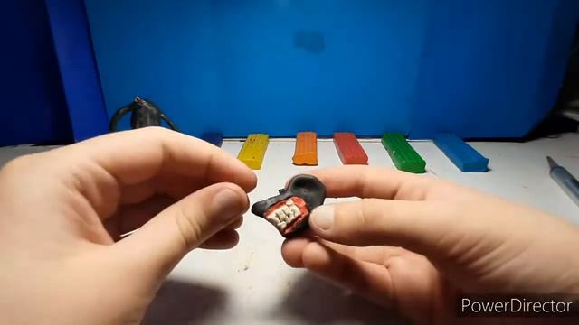 лепим мультяшного пса и мультяшного кота из пластилина