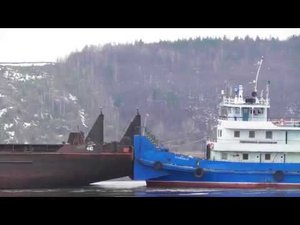 Теплоход  Дунайский - 47.  Звенигово.  23 апреля 2019 года
