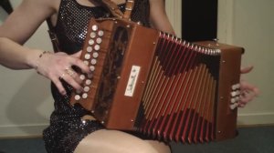 La tête ailleurs - Élisabeth Barrier - accordeon