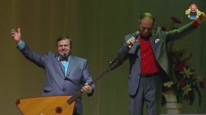 "ЯГОДКА СМОРОДИНКА" поёт ансамбль "Митрофановна" танцует ансамбль "Барабушки"