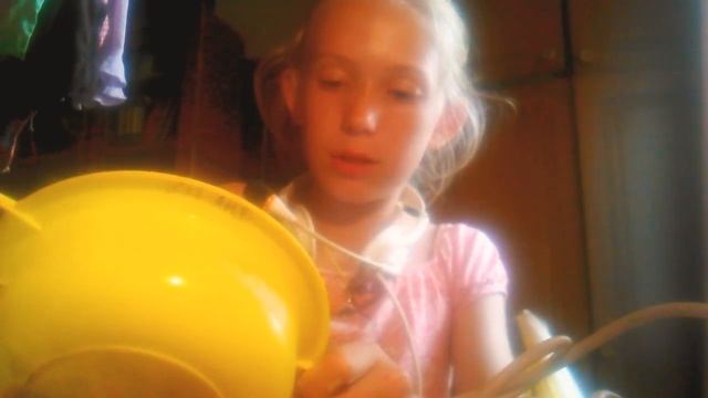 Лизун из крахмала.