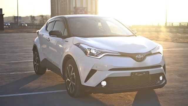 ИЩЕШЬ КРОССОВЕР? Toyota C-HR Hybrid для тебя! Дизайн, скорость, проходимость, все плюсы в одном авт смотреть онлайн